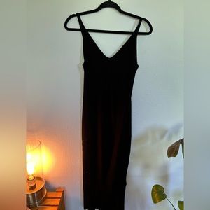 Bodycon black sleeveless knit dress - Amazon